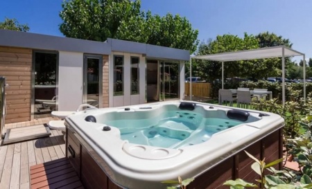 Гидромассажный бассейн Sunrans SR837 Гидромассажный бассейн Sunrans SR837